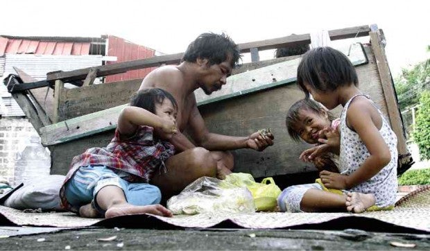 Number of Filipinos experiencing involuntary hunger slightly increases -- SWS