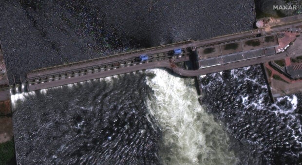 Kakhovka dam